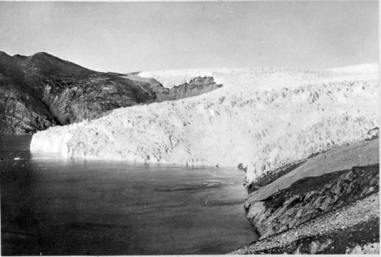 Maisema Huippuvuorilta 1900-luvun alussa. Kuva: Museovirasto. Kustannusosakeyhtiö Otavan kokoelma.