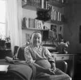 Maria Lönn vuonna 1964. Kuva: Matti Punttila. Museovirasto.
