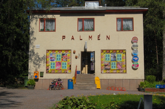 Palménin kauppa Vantaalla. Kuva: Ulla Onkamo, Kotus.