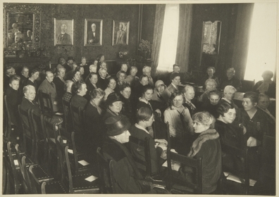 Naisliiton kokous 1910-luvulla. Kuva: Museovirasto.