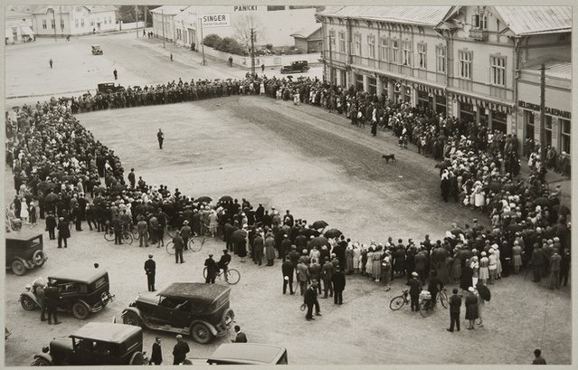 Yleisötilaisuus Sortavalassa 1920-luvulla. Kuva: Museovirasto. CC BY 4.0.