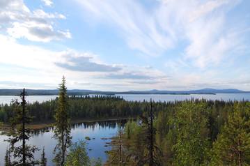 Järvimaisema. Kuva: Ulla Onkamo, Kotus.