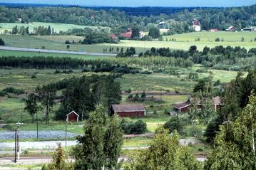 Kirstinmäeltä kohti Tarvontietä, Lommilaa ja Bemböleä. Kuva: Espoon kaupunginmuseo. CC BY-ND 4.0.