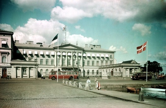 Presidentinlinna 1930-luvulla. Kuva: Helsingin kaupunginmuseo. CC BY 4.0.