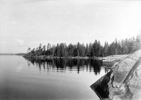 Toivakan Mämminiemi. Kuva: Gustaf Albert Stoore 1900–1915. Keski-Suomen museo.