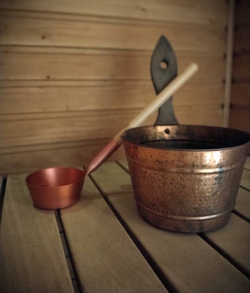 Bastu, skopa, hink