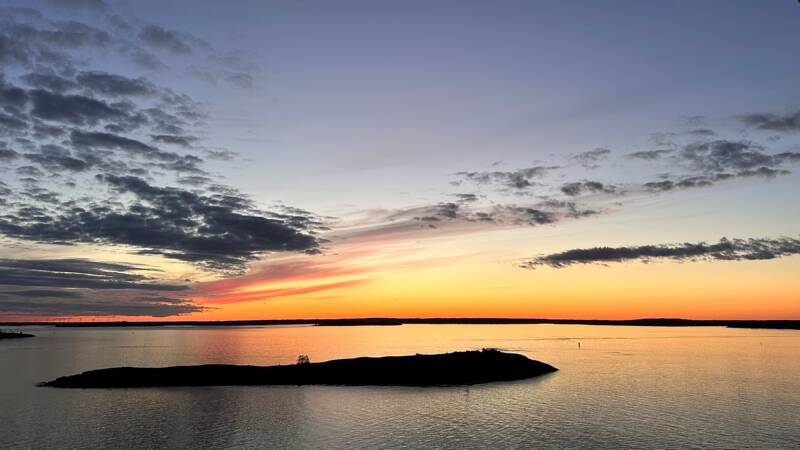 skärgård i solnedgång