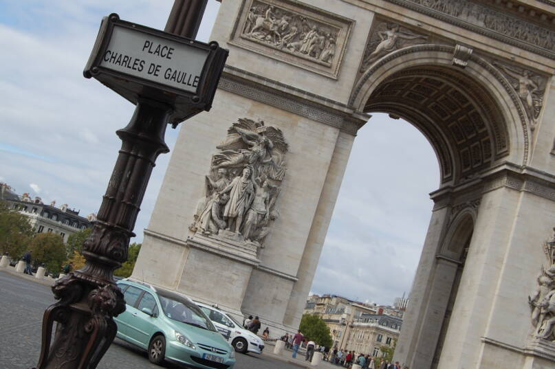 Place Charles de Gaulle Pariisissa. Kuva: Ulla Onkamo, Kotus.