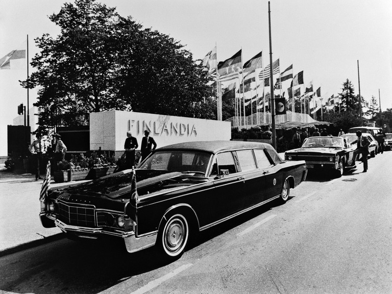 Euroopan turvallisuus- ja yhteistyökokous ETYK Helsingissä Finlandia-talossa 30.7 - 1.8.1975. Kuva: Tapio Korpisaari. Helsingin kaupunginmuseo.